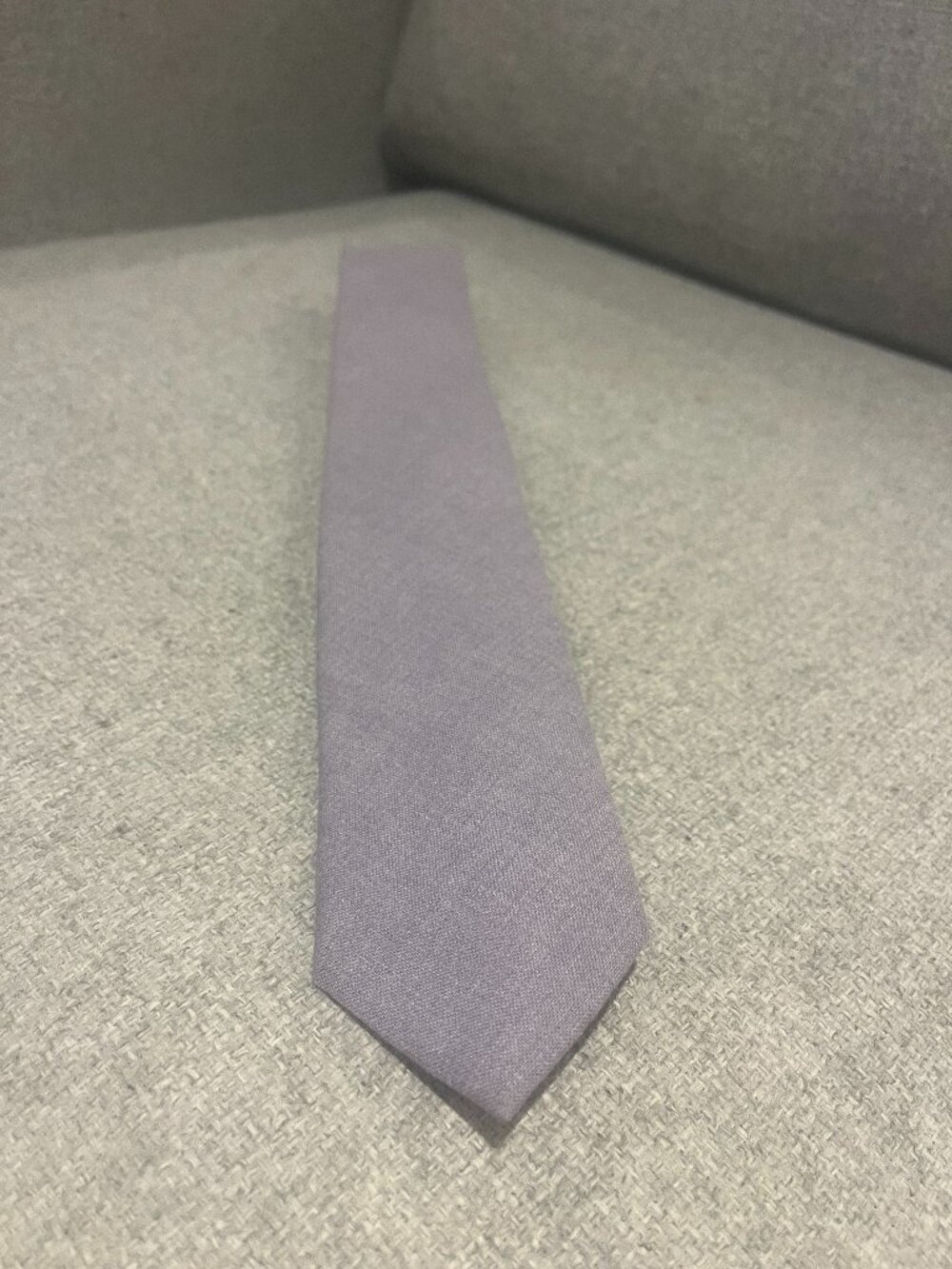 Men's Tie. Silk/wool/cotton blend. Made in Italy. Lilac. NEW. Retail:$99+tax